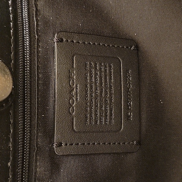 Coach bucket bag - Picture 4 of 8